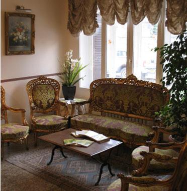 Val Des Bois Bed & Breakfast Warmeriville Exterior photo
